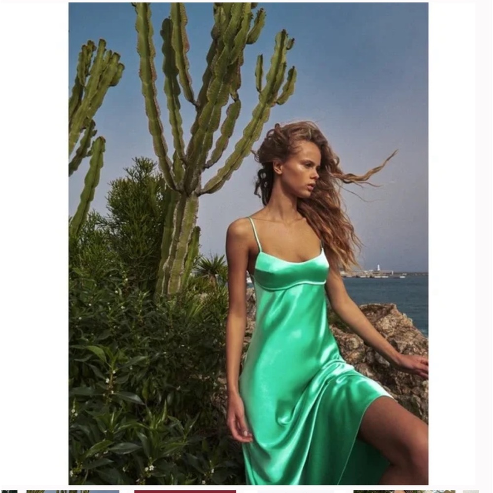 NWOT Zara Green Satin Effect Midi Dress. Size M
